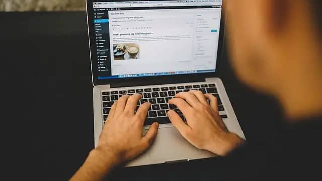 Why You Should Start a Blog: Ultimate Beginner’s Guide to Blogging
